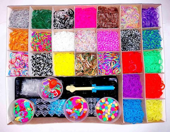 Набір гумок для плетіння 25000 шт Loom Bands - меганабір у кейсі з верстатом, гачками і намистинами | Зображення 1
