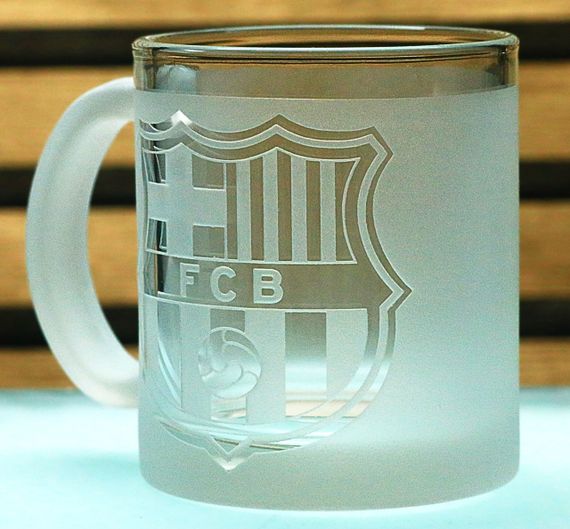 Скляна чашка 320 мл Barcelona з гравіюванням подарунок для фаната ФК Барселона футбольна кружка | Зображення 2