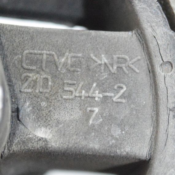 Подушка кріплення КПП Opel Astra H Zafira B Опель Астра Зафіра 2105442 | Зображення 3