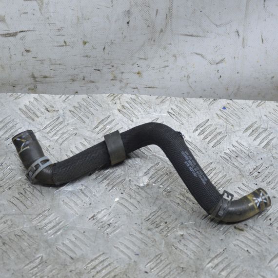 Патрубок системи охолодження Skoda Fabia Octavia A7 Rapid Superb трубка шланг Шкода Фабія Октавія А7 5Q0122063