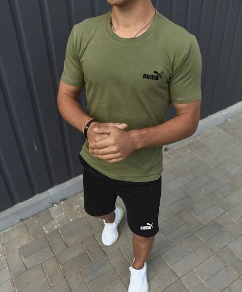 Мужской легкий летний комплект двойка с футболкой и шортами, размер 48, цвет черный с хаки | Зображення 1