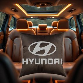 Авто Подушка c вышивкой логотипа марки хендай хюндай hyundai коричневый автомобилисту 00185