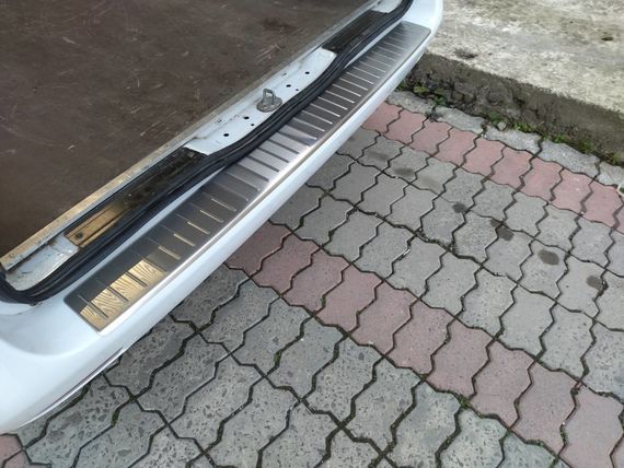 Накладка на задний бампер OmsaLine (нерж) Глянцевая для Mercedes Vito / V W447 2014-2024 гг | Зображення 1