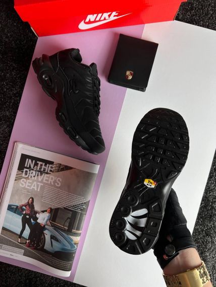 Кроссовки Air Max Tn Plus Black осень / єврозима / весна | Зображення 3