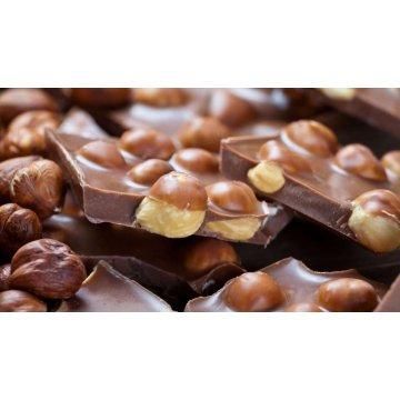 Шоколад молочный с цельными лесными орехами (фундук) Chateau Nussbeisser, 100 г, Германия | Зображення 1