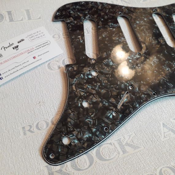 Пікгард для електрогітари SSS Fender Stratocaster ST China ЧОРНИЙ ПЕРЛАМУТР | Зображення 4