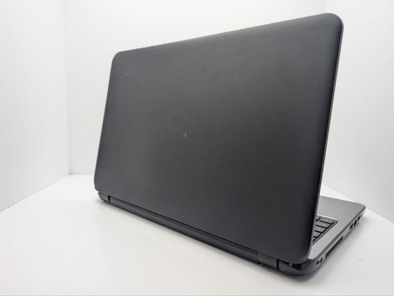 Ноутбук HP Compaq 15 / 15.6" (1366x768) TN / Intel Celeron N2840 (2 ядра по 2.16 - 2.58 GHz) / 8 GB DDR3 / 320 GB HDD / Intel HD Graphics / WebCam / DVD-ROM б/у | Зображення 7