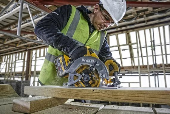 Пила дискова акумуляторна DeWalt без АКБ та ЗП DCS578NT | Зображення 1