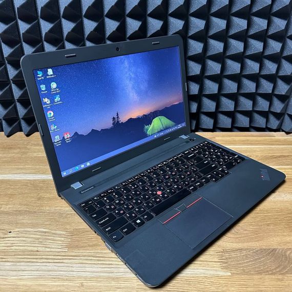 Ноутбук Б-клас Lenovo ThinkPad E550 / 15.6" (1366x768) TN / Intel Core i3-5005U (2 (4) ядра по 2.0 GHz) / 8 GB DDR3 / 128 GB SSD / Intel HD Graphics 4400 / WebCam б/в | Зображення 3