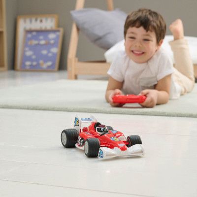 Радиоуправляемая игрушка Chicco Гонщик Том (11333.00) | Зображення 7