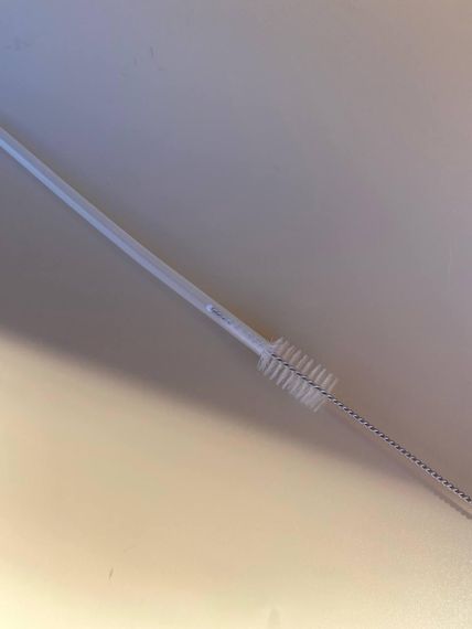 Щіточка для чищення трубочки поїльника та термоса | Зображення 1