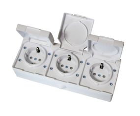 Розетка зовнішня установка 3-а з/к біла IP54 SURFACE Ny95001227