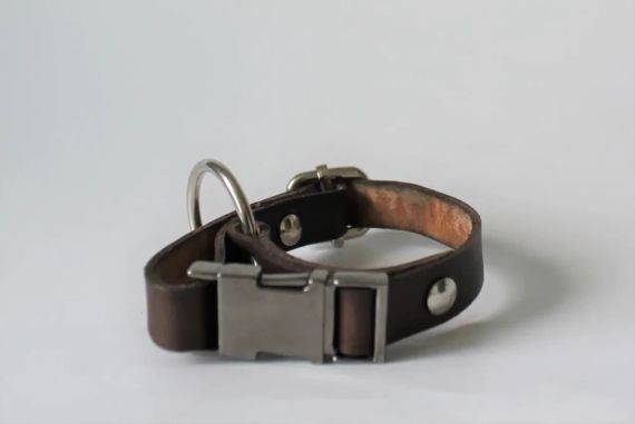 Нашийник коричневий з натуральної шкіри з фастекс
