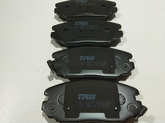 Колодки передні гальмівні Hyundai/KIA, TRW (GDB3409) (581013KA31) | Зображення 1