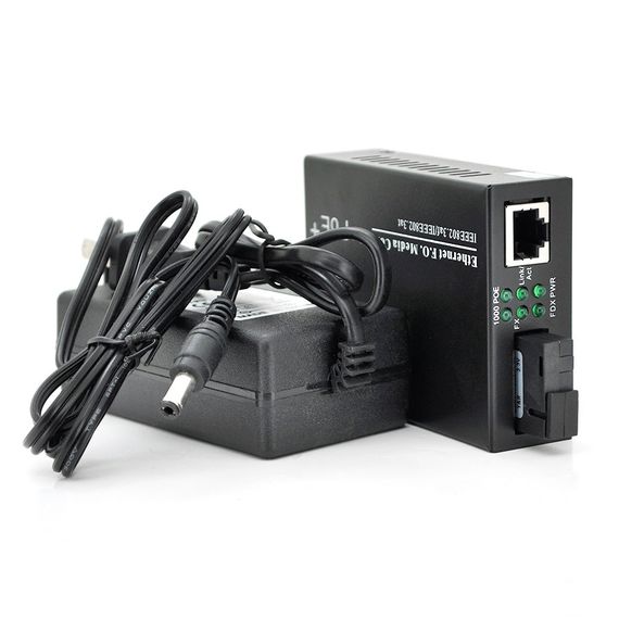 Медиаконвертер POE, FT-1G1EPS-20, SC 20km, Fast Ethernet 10/100/1000 Мбит/с