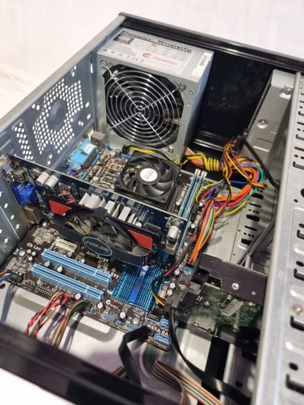 ПК CoolBox 503 Tower / AMD Athlon II X2 265 (2 ядра по 3.3 GHz) / 8 GB DDR3 / 250 GB HDD / nVidia GeForce GT 440, 1 GB GDDR3, 128-bit / DVD-RW / 400W б/у | Зображення 6