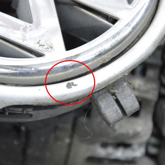 Решітка радіатора Volkswagen Golf IV 1997-2003 Решітка бампера Фольксваген Гольф 4 | Зображення 4