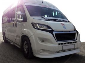 Передняя накладка 2014-2024 (узкая, под покраску) для Peugeot Boxer 2006-2024 и 2014-2024 гг