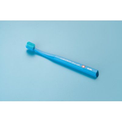 Детская зубная щетка Curaprox CS Kids ультрамягкая d 0.09 мм (4-12 лет) Синий (CS Kids-01) | Зображення 1