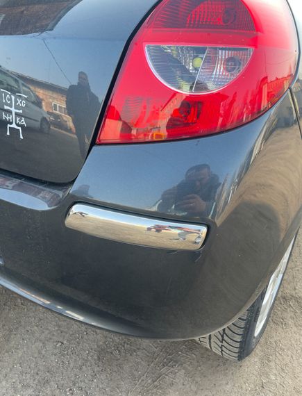 Накладка на задній бампер куточки (нерж) для Renault Clio III 2005-2012 рр