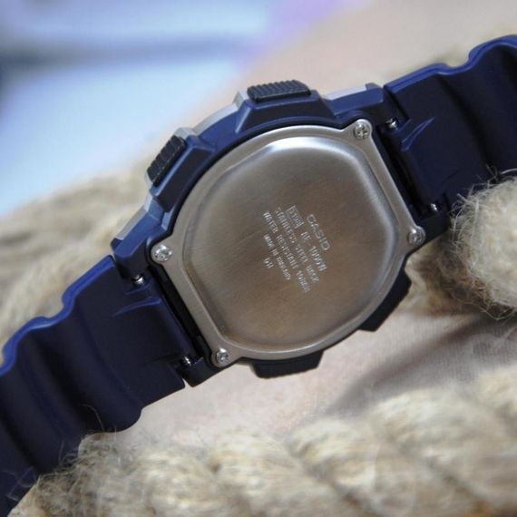 Чоловічі спортивні годинники наручні електронні сині оригінальні Casio Collection AE-1000W-2AVEF | Зображення 1