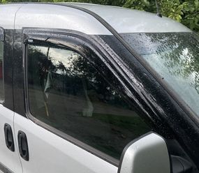 Ветровики (2 шт, Niken) 2010-2015, 2 штуки для Fiat Doblo II