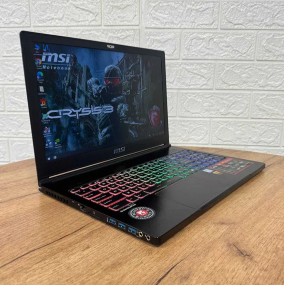 Ноутбук MSI GS63VR Stealth Pro 7RF i7 7700HQ 16Gb SSD 1Tb GTX 1060 Б/В | Зображення 4
