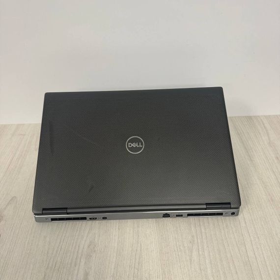 Ноутбук Б-клас Dell Precision 7740 / 17.3" (1920x1080) IPS / Intel Xeon E-2276M (6 (12) ядер по 2.8 - 4.7 GHz) / 32 GB DDR4 / 256 GB SSD / Intel UHD Graphics / WebCam б/в | Зображення 6