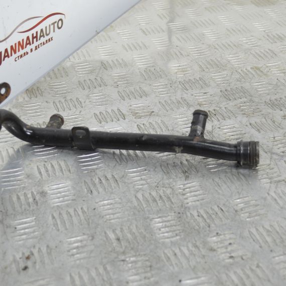 Трубка системи охолодження 1.9 2.0 TDI Volkswagen Passat B6 патрубок води трубопровід Фольксваген 03G121065AA | Зображення 2