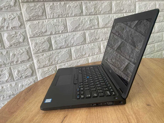 Сенсорний Ноутбук  Dell E5480 14  FHD/IPS/Touch/i7 7820HQ/8gb/SSD256Gb/930MX-2gb | Зображення 1