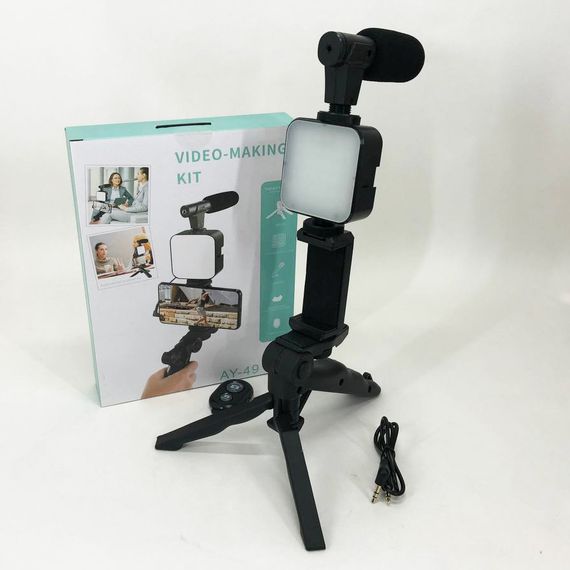 Набор блогера 4в1, тренога для телефона с микрофоном и вспышкой Штатив трипод для селфи и видео | Зображення 9