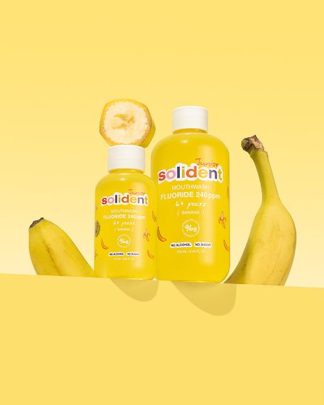 Дитячий ополіскувач Solident Junior зі смаком банану, фтор 240 ppm, 250 ml | Зображення 1