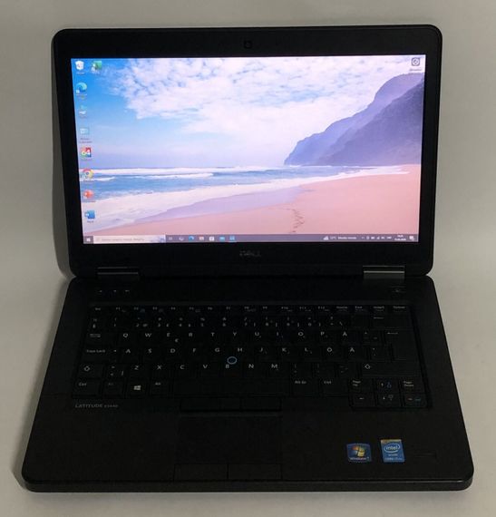 Ноутбук Dell Latitude E5440 / 14" (1600x900) TN / Intel Core i7-4600U (2 (4) ядра по 2.1 - 3.3 GHz) / 16 GB DDR3 / 240 GB SSD / nVidia GeForce GT 720M, 2 GB DDR3, 64-bit / WebCam / DVD-ROM б/в | Зображення 1