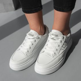 Кроссовки женские Fashion Gracie 3740 39 размер 245 см Белый
