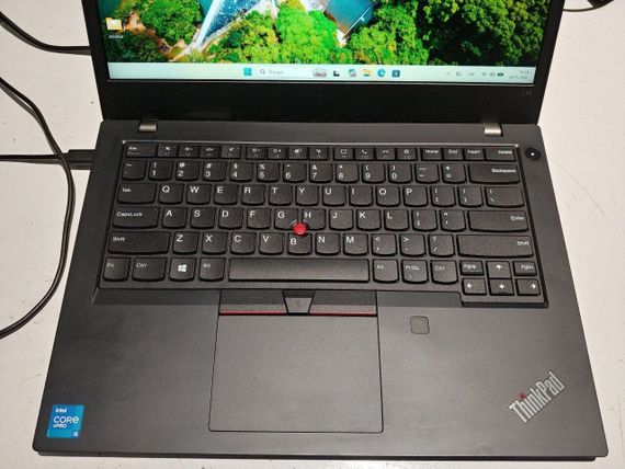 Ультрабук Б-клас Lenovo ThinkPad L14 Gen 2 / 14" (1920x1080) IPS / Intel Core i5-1145G7 (4 (8) ядра по 2.6 - 4.4 GHz) / 16 GB DDR4 / 500 GB SSD / Intel Iris Xe Graphics / WebCam / Windows 11 б/в | Зображення 4