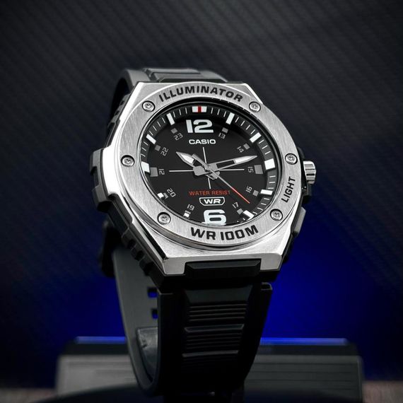 Чоловічий годинник Casio MWA-100H-1A | Зображення 1