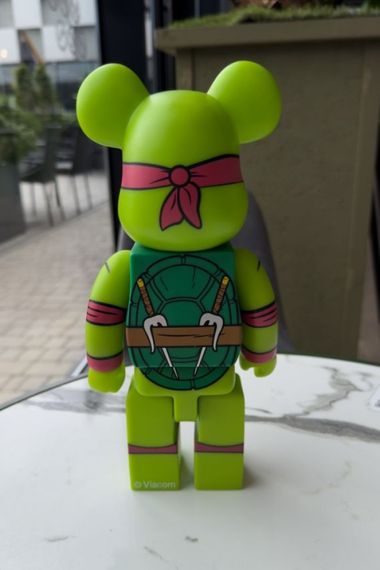 Bearbrick Teenage Mutant Ninja Turtles Raphael дизайнерська статуетка ведмідь Беарбрік 28 см mb020 зелена | Зображення 3