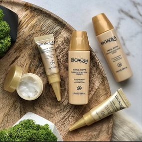 Подарунковий набір з муцином равлики BIOAQUA Snail Radiance Moisturizing Vip Special Gift універсальний