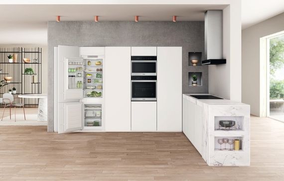 Холодильник Whirlpool WHC18 T311 | Зображення 3