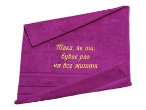 Рушник з вишивкою махровий банний 70*140 фуксія дівчині доньці мамі подрузі жінці ukr 00122