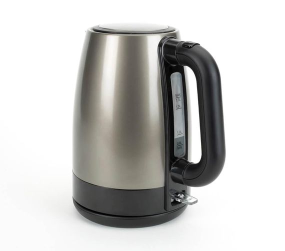 Електрочайник BLACK+DECKER BXKE2201E | Зображення 1