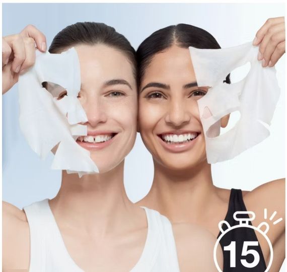 Тканинна маска джля обличчя Garnier Moisture Bomb Sakura And Hyaluronic Acid Face Sheet Mask Hydrating & Glow Reviving 28g | Зображення 3