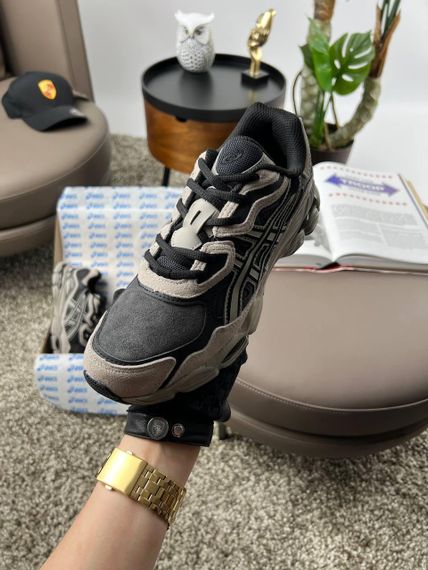 Чоловічі кросівки ASICS Gel-NYC Grey Black Light Brown весна / осінь A3496 44 28 | Зображення 8