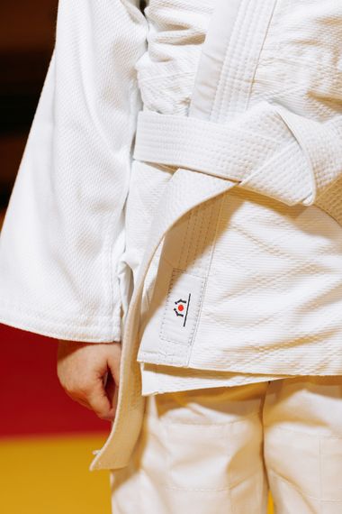 Біле дитяче кімоно для дівчаток, рукопашний бій, TM BUDOGI, 130 см, щільність 350 гр./м.кв. | Зображення 3