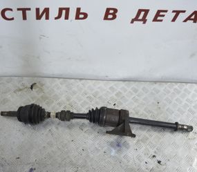 Піввісь передня права 2.2 D Nissan Almera N16 2000-2006 Півось права Ніссан Альмера