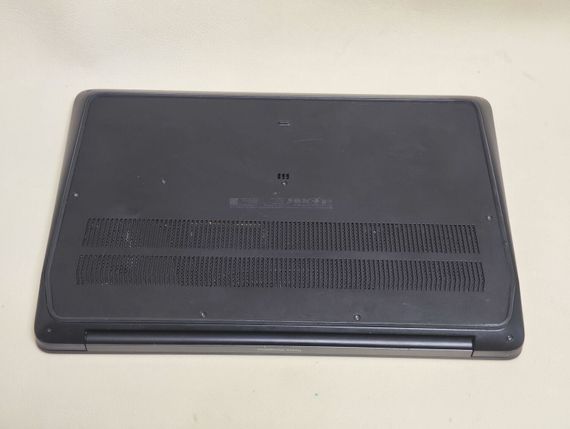 Мобільна робоча станція HP ZBook 17 G3 / 17.3" (1920x1080) IPS / Intel Core i7-6700HQ (4 (8) ядра по 2.6 - 3.5 GHz) / 16 GB DDR4 / 256 GB SSD / nVidia Quadro M1000M, 2 GB GDDR5, 128-bit / WebCam б/в | Зображення 7