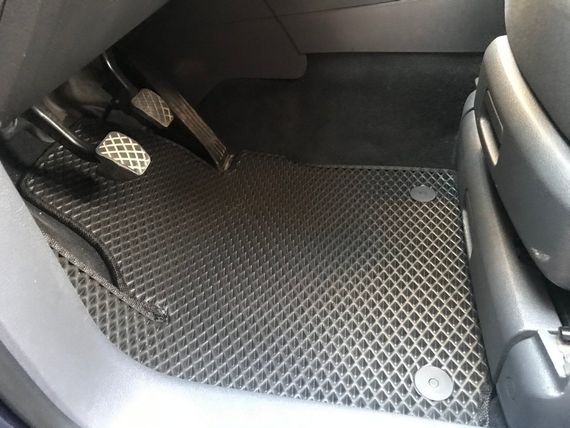 Коврики EVA (черные) для Volkswagen Touran 2003-2010 гг