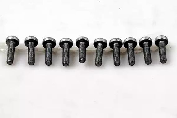 Водяний насос, помпа VW TOUAREG, PORSCHE MACAN, AUDI Q7, HEPU (P660) | Зображення 2