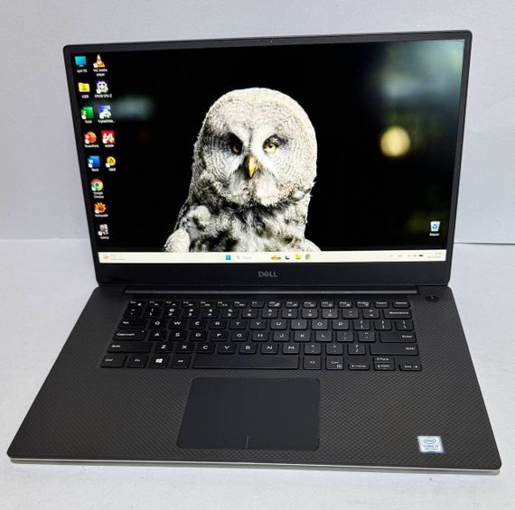 Мобільна робоча станція Dell Precision 5540 / 15.6" (1920x1080) IPS / Intel Core i7-9850H (6 (12) ядер по 2.6 - 4.6 GHz) / 32 GB DDR4 / 512 GB SSD / nVidia Quadro T1000, 4 GB GDDR5, 128-bit / WebCam б/в | Зображення 1
