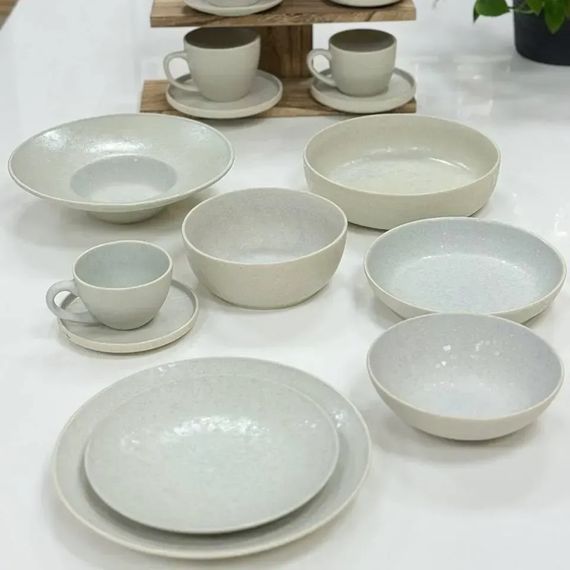 Салатник Olens Кримі-дот 102-0401 24х6 см 1900 мл білий | Зображення 1